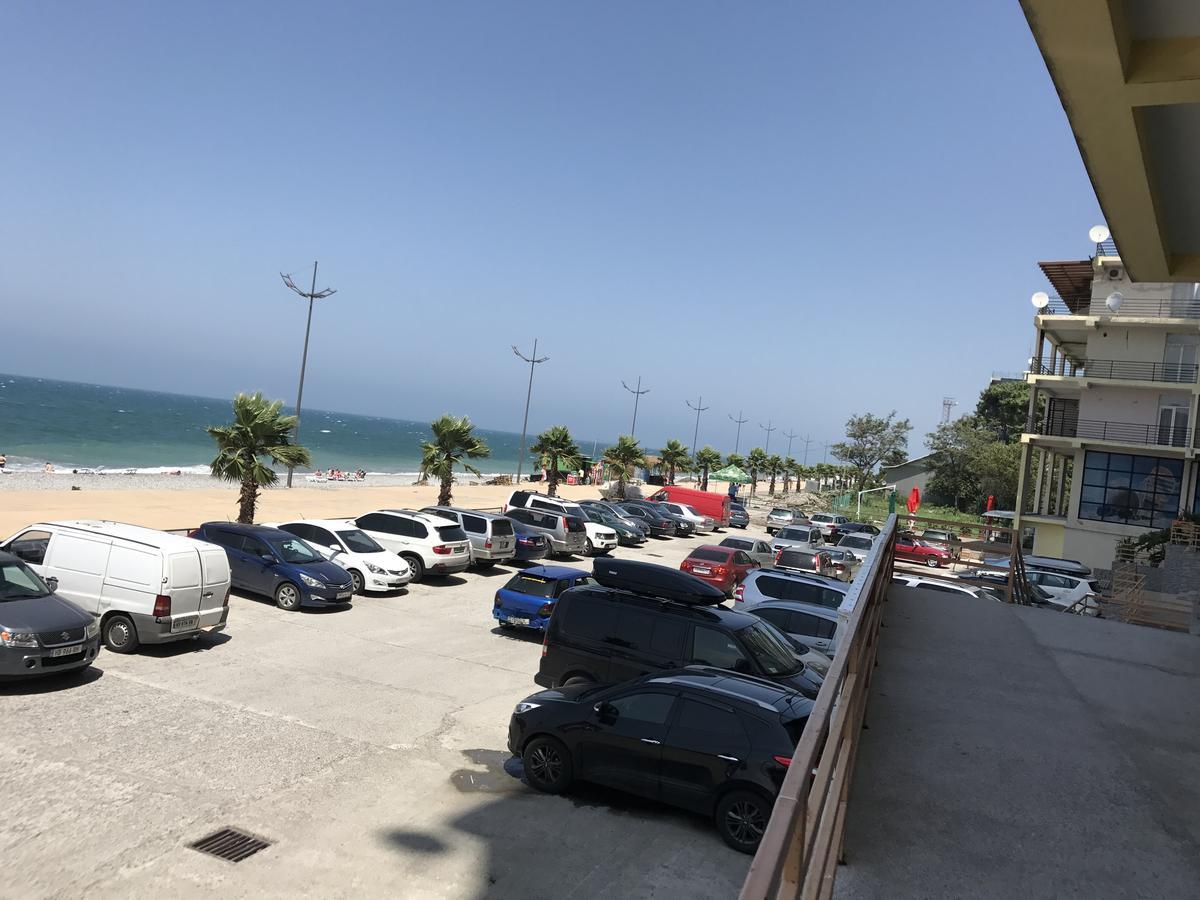 Dimi Apartment 高尼奥 外观 照片